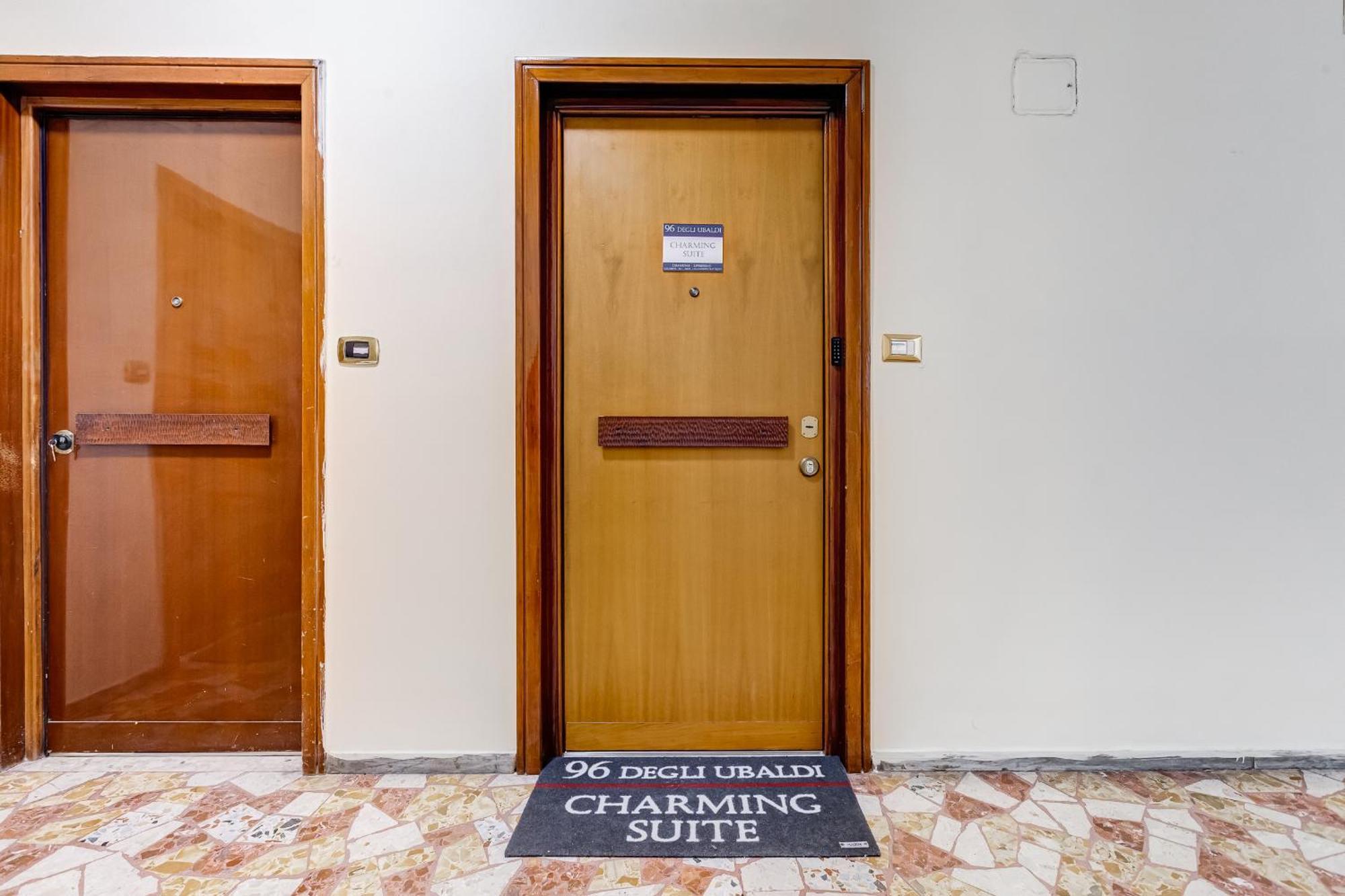 96 Degli Ubaldi Charming Suite Roma Eksteriør bilde